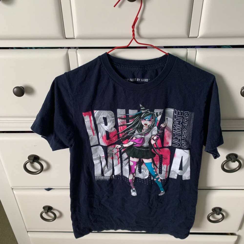 Size small navy blue manga tshirt!